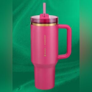 Starbucks x Stanley 2024 Tumbler Target Exclusive Glitter Winter Pink NEW